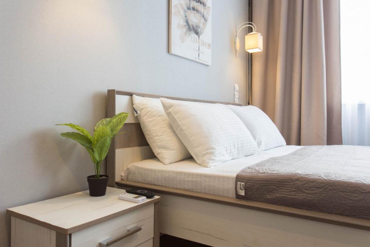 Lux Studio Near Metro Yaroslava Mudroho, Universytet - Chernyshevska Str 95-4 Харков Екстериор снимка